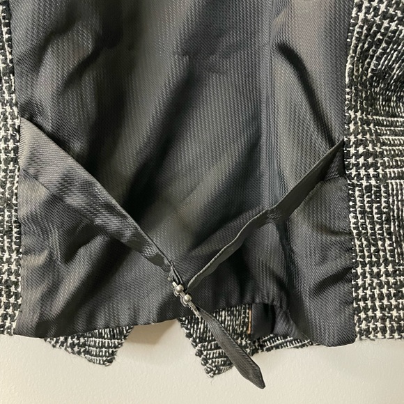 Express Vest, Size 10 - Picture 6 of 7